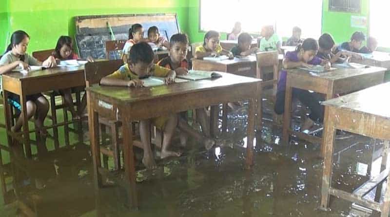 Banjir lumpur di Bululawang Bakung
