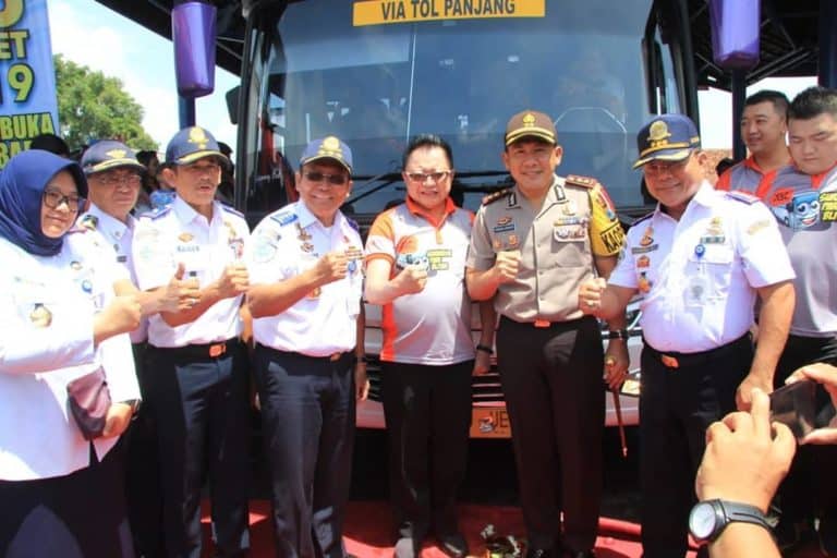 Peresmian Rute Baru PO Bagong. Foto dari Polres Blitar Kota