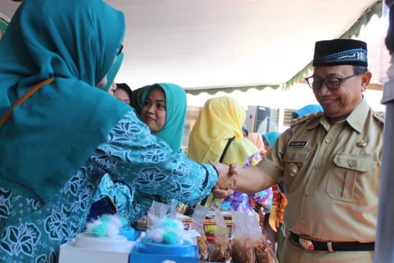 Pembukaan Operasi Pasar Murah 2019 oleh Bupati Blitar
