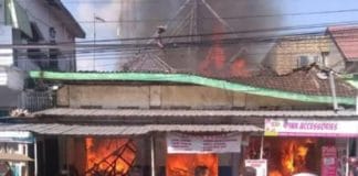 Kebakaran di Sutojayan Kab. Blitar