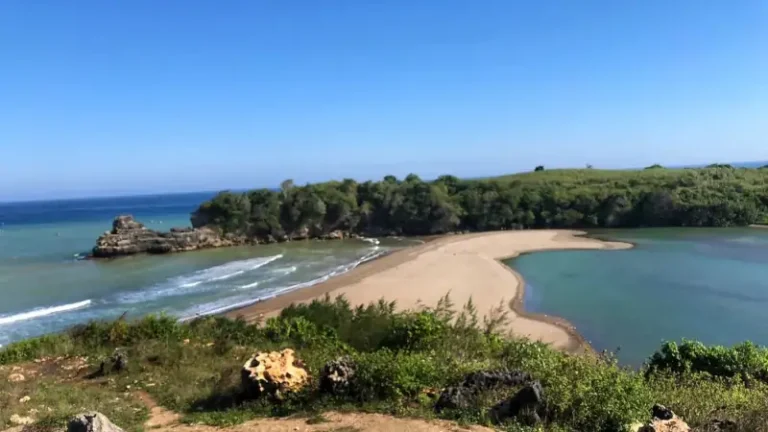 Pantai Serit Blitar